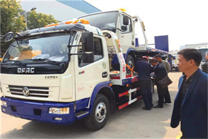 贡觉汽车道路救援拖车价格